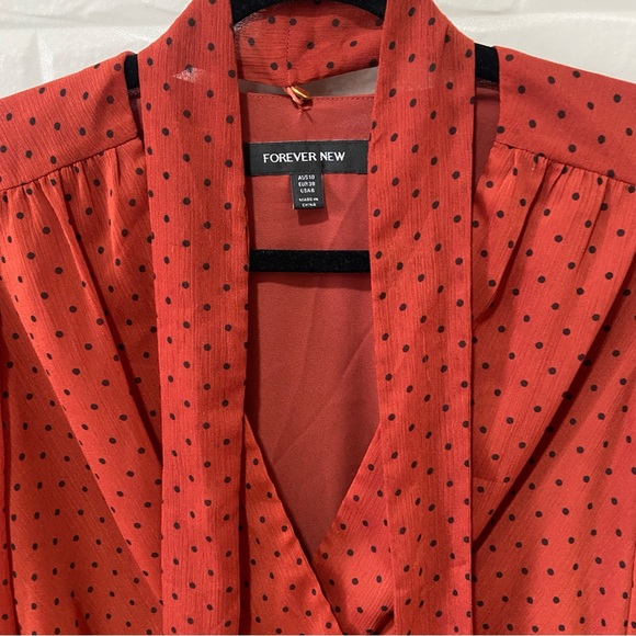 FOREVER NEW tie top ❤️ - Picture 5 of 6